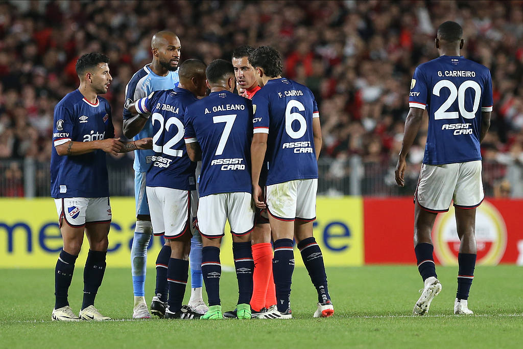 周日法甲焦点战：南特主场难挡里尔强势，0-2或成最终定局