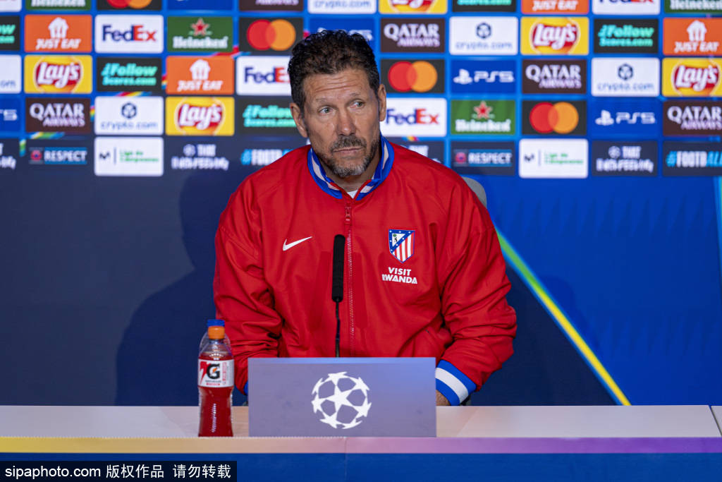 马竞伤病潮来袭：西蒙尼面临排兵布阵难题，迎战瓦伦西亚与阿森纳